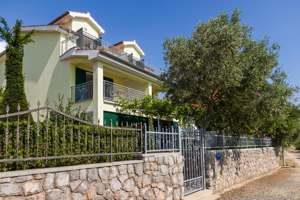 Apartments Vukelic Klenovica Zewnętrze zdjęcie