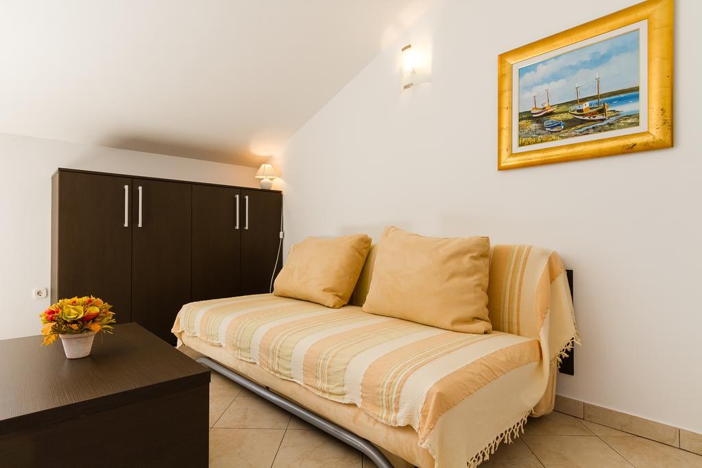 Apartments Vukelic Klenovica Pokój zdjęcie