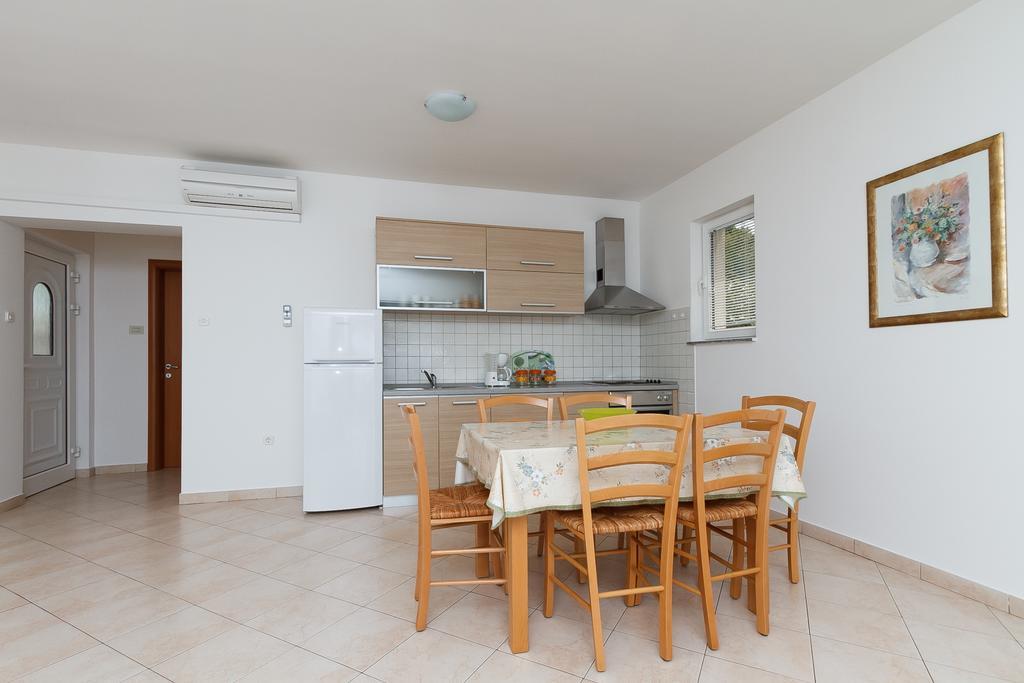 Apartments Vukelic Klenovica Pokój zdjęcie